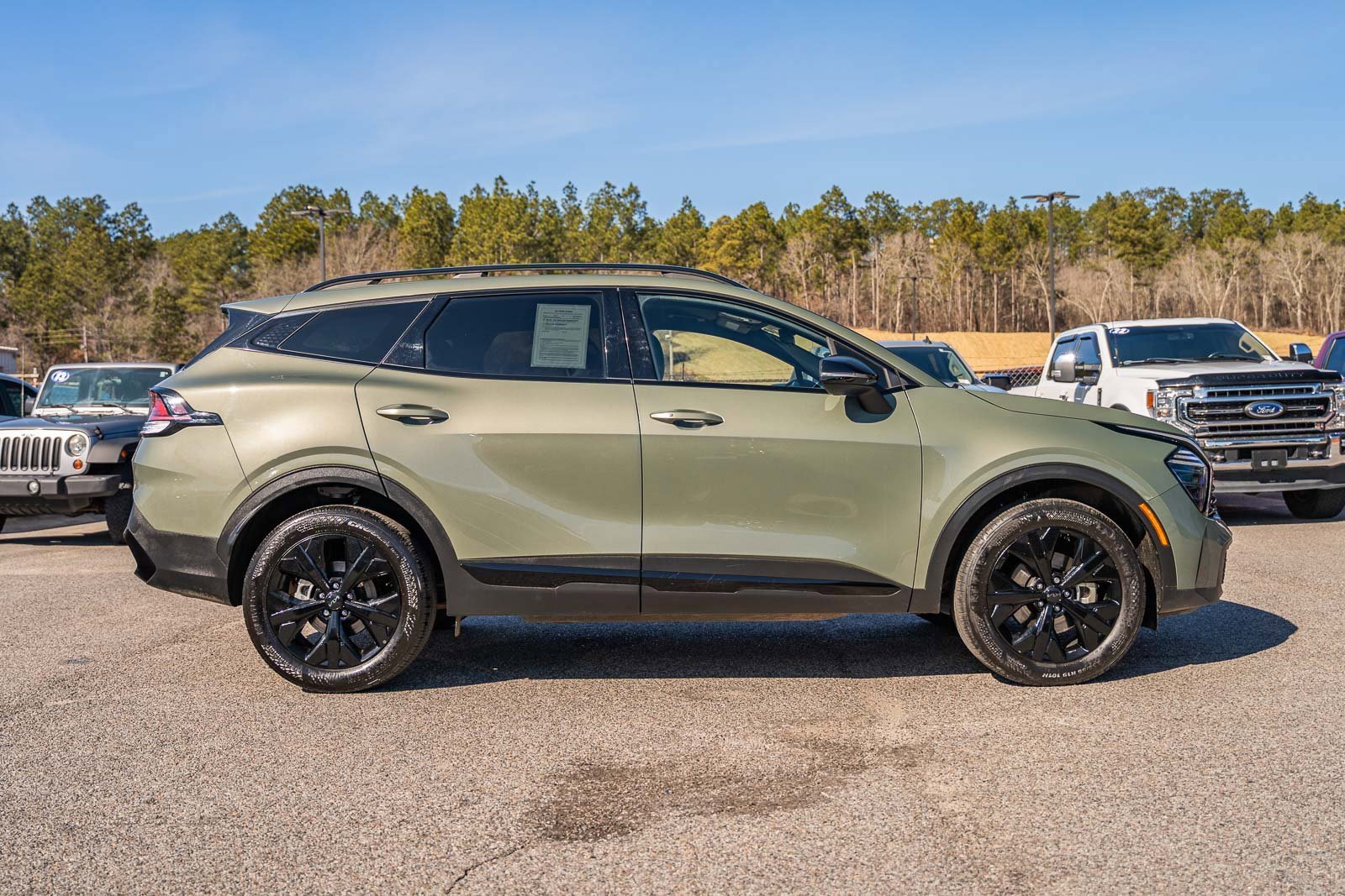 Used 2025 Kia Sportage X-Line image 8