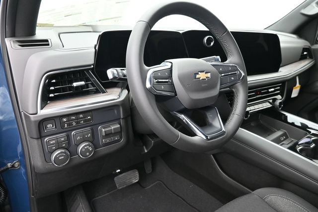 New 2026 Chevrolet Tahoe LS w/ LPO, Dark Essentials Package AWD/4WD image 19