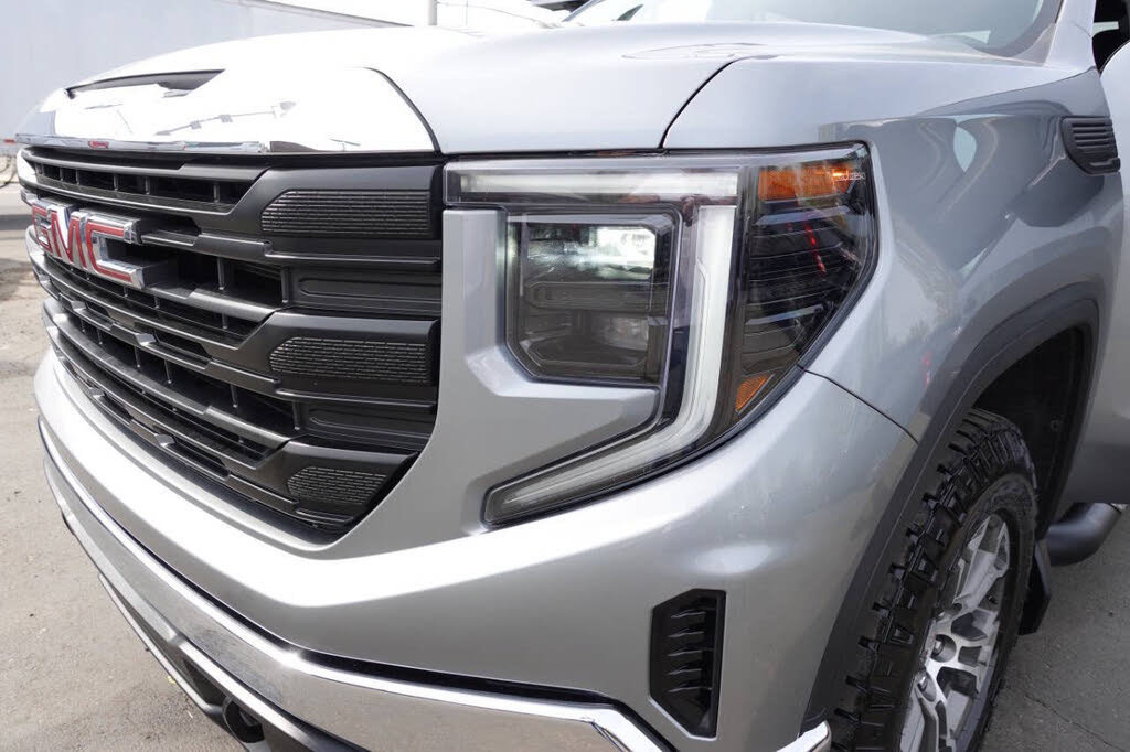 Used 2023 GMC Sierra 1500 Pro w/ Pro Value Package AWD/4WD image 55