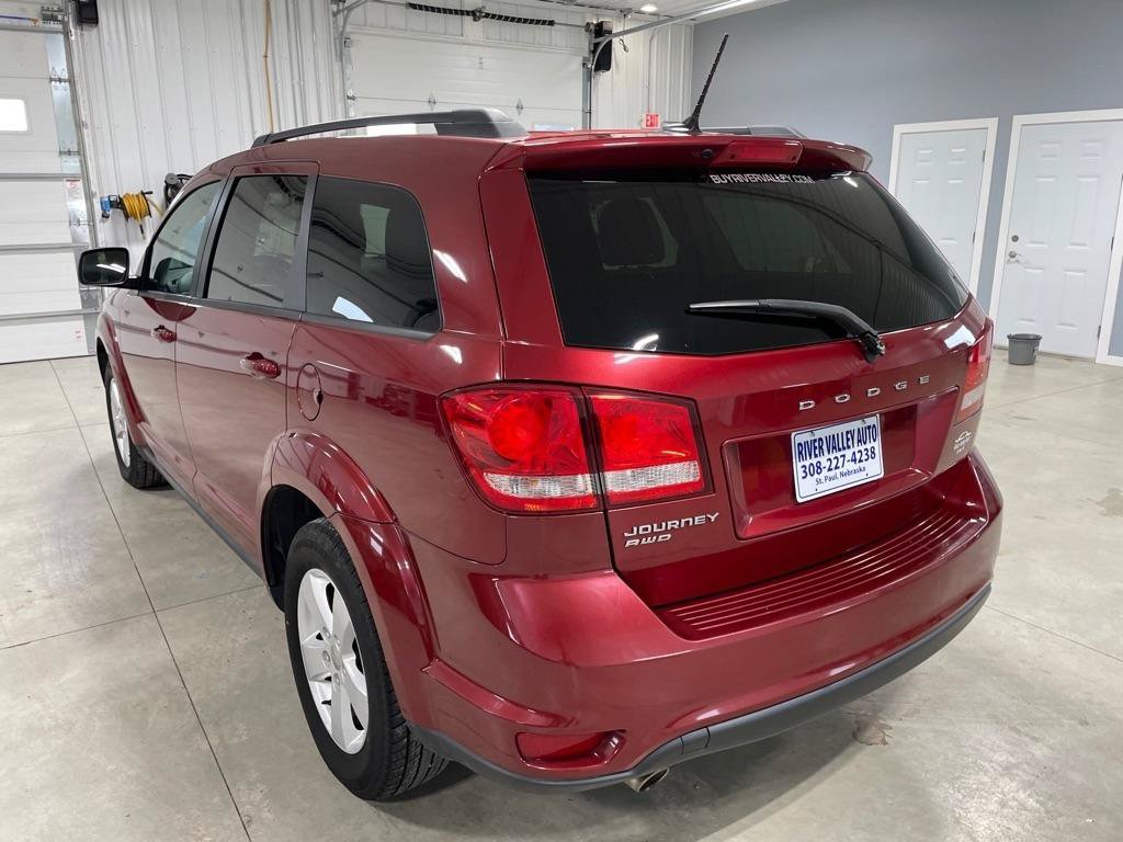 Used 2011 Dodge Journey Mainstreet w/ Popular Equipment Group AWD/4WD image 5