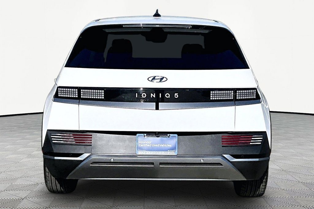 Certified 2024 Hyundai Ioniq 5 SEL RWD image 5