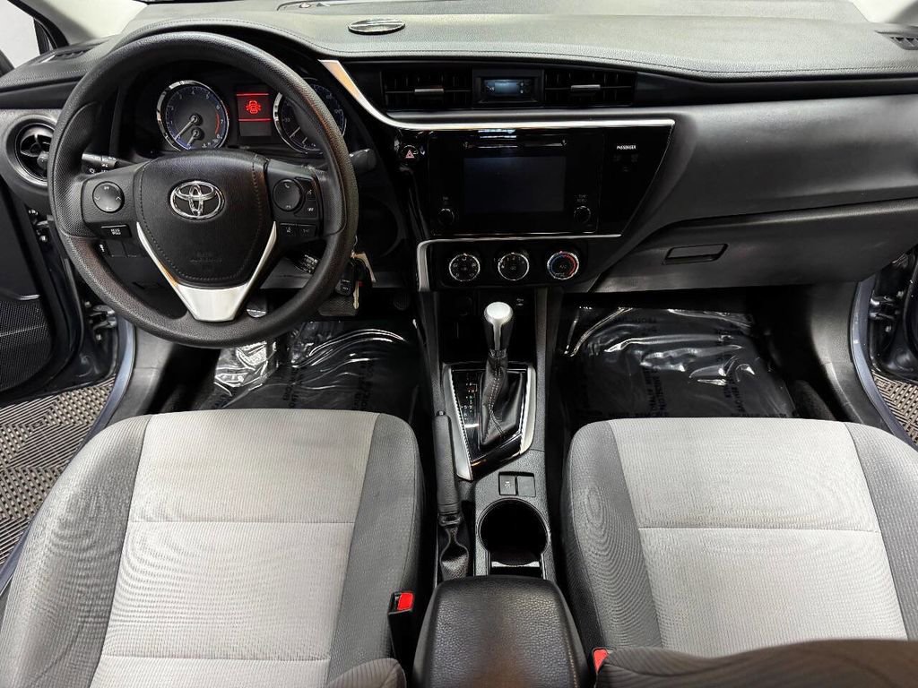 Used 2017 Toyota Corolla L FWD image 39