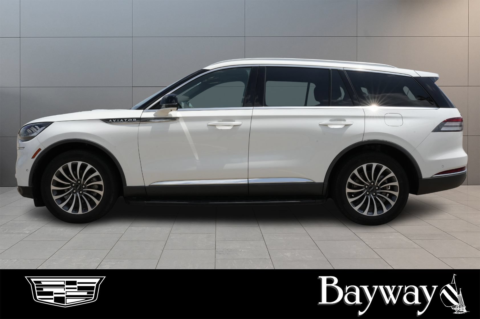Used 2023 Lincoln Aviator Reserve RWD image 5