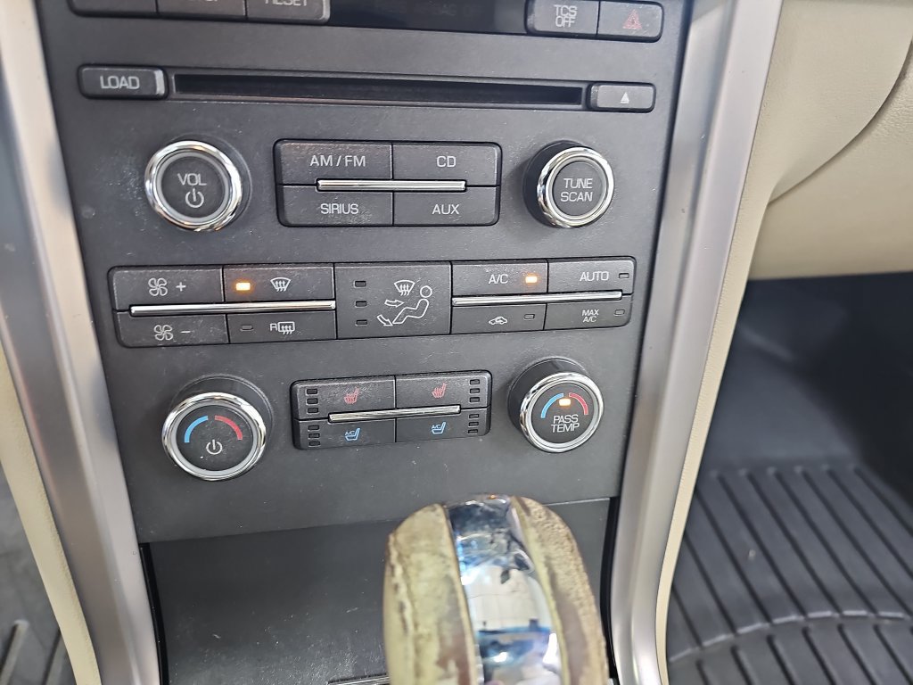 Used 2012 Lincoln MKZ AWD image 25