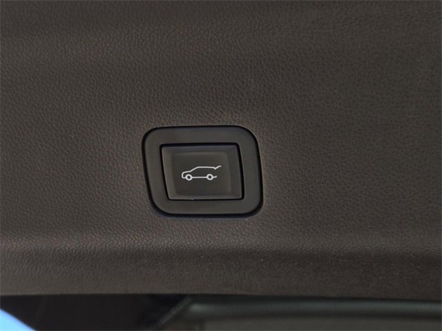 Used 2024 GMC Yukon Denali image 33