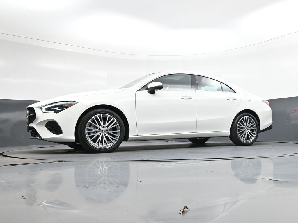 Used 2025 Mercedes-Benz CLA 250 image 40