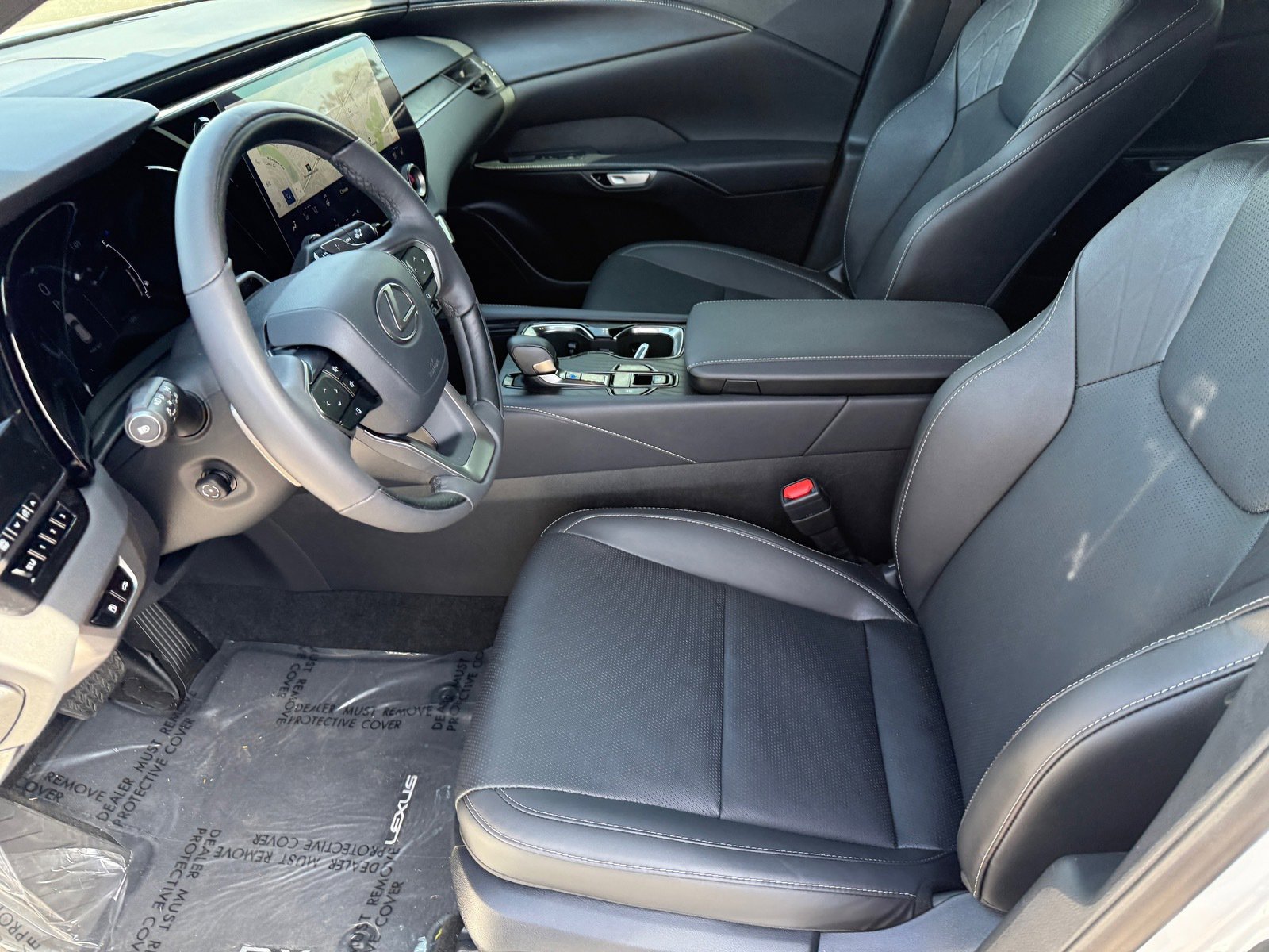 Used 2024 Lexus RX 350 FWD image 19