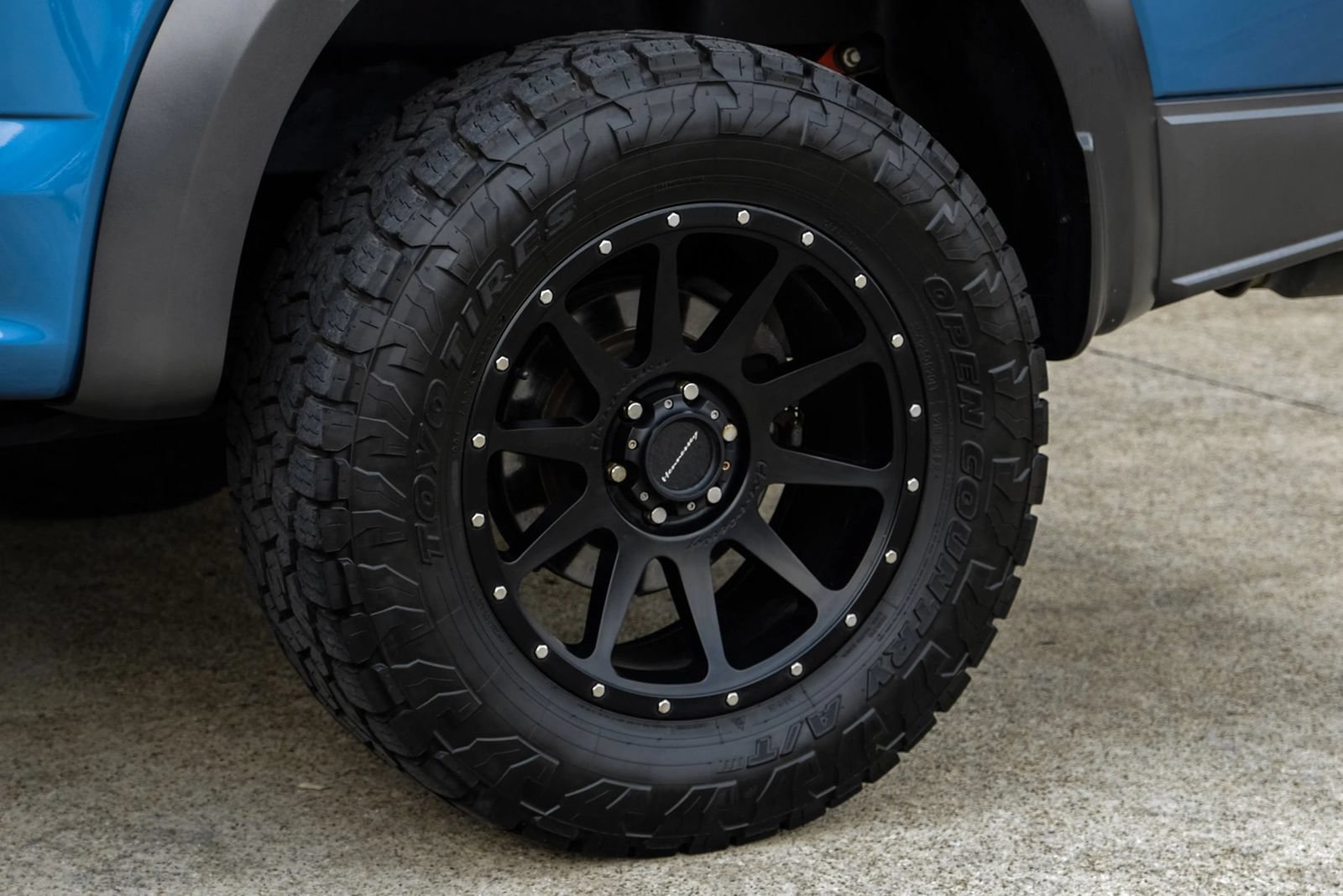 Used 2019 Ford F150 Raptor w/ Equipment Group 802A Luxury AWD/4WD image 50