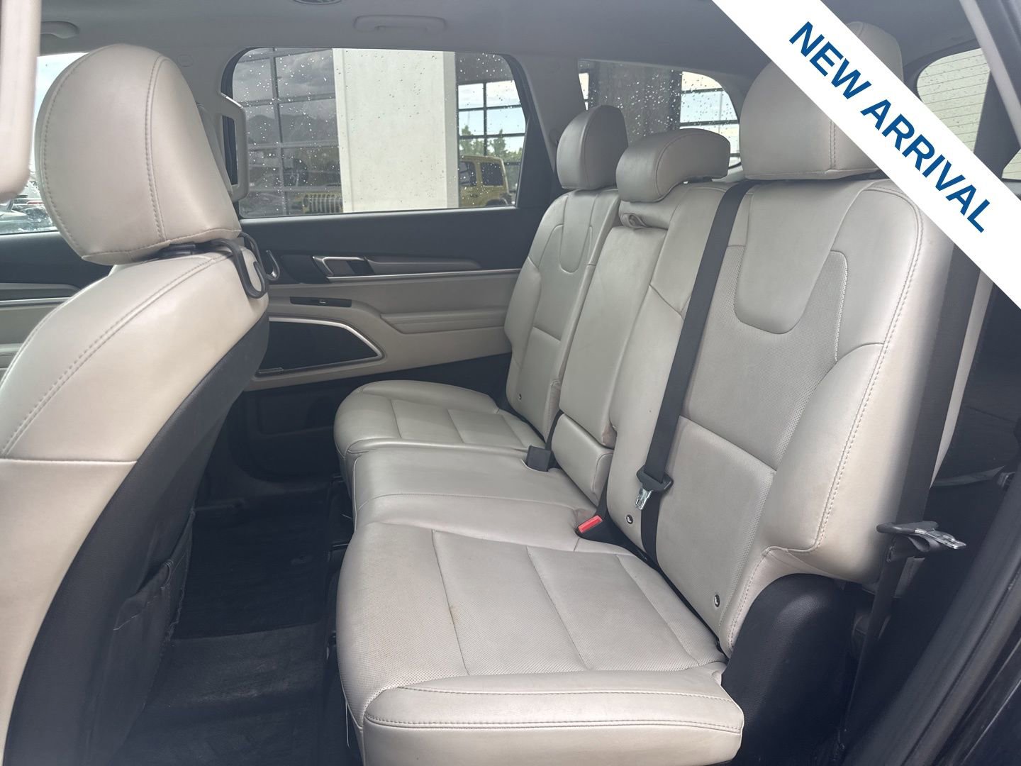 Used 2020 Kia Telluride S w/ S 8 Passenger Seating Package image 14