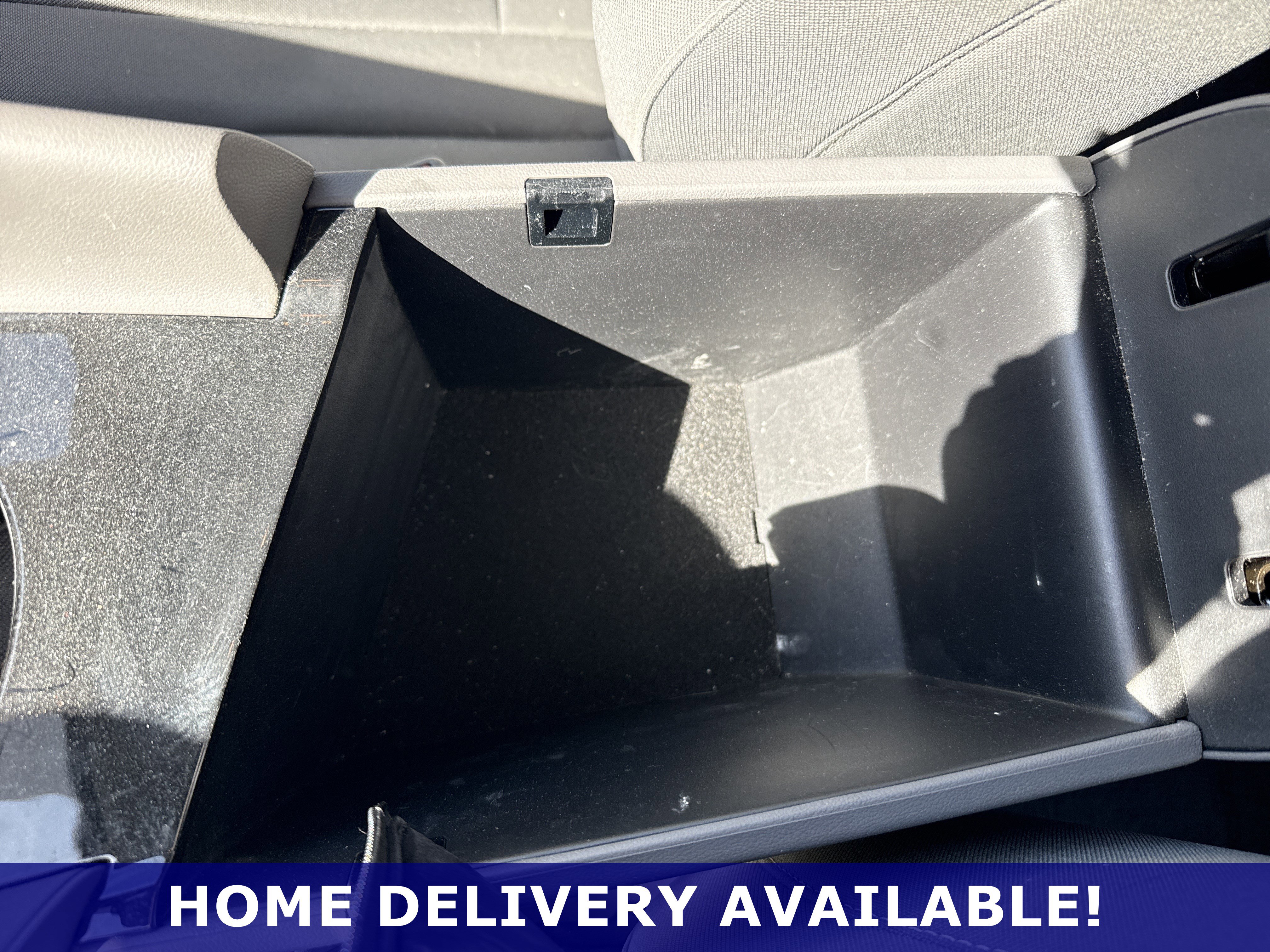 Used 2025 Hyundai Elantra SEL image 14