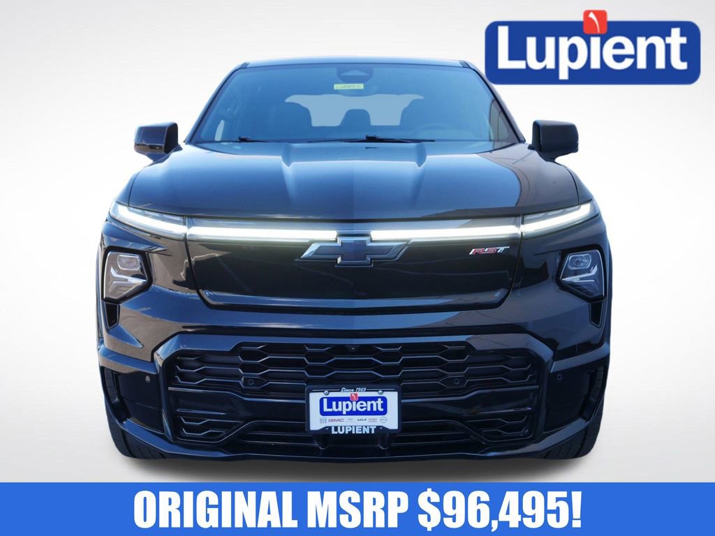 Used 2024 Chevrolet Silverado EV RST image 10
