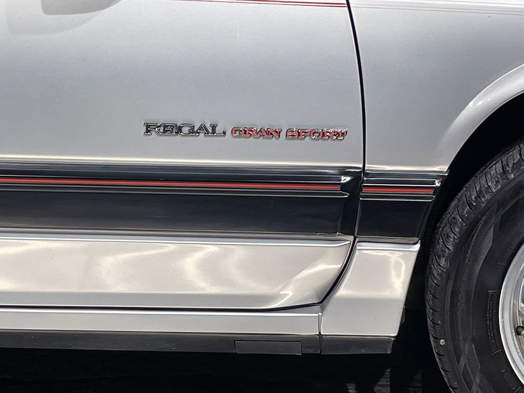 Used 1991 Buick Regal Custom image 5