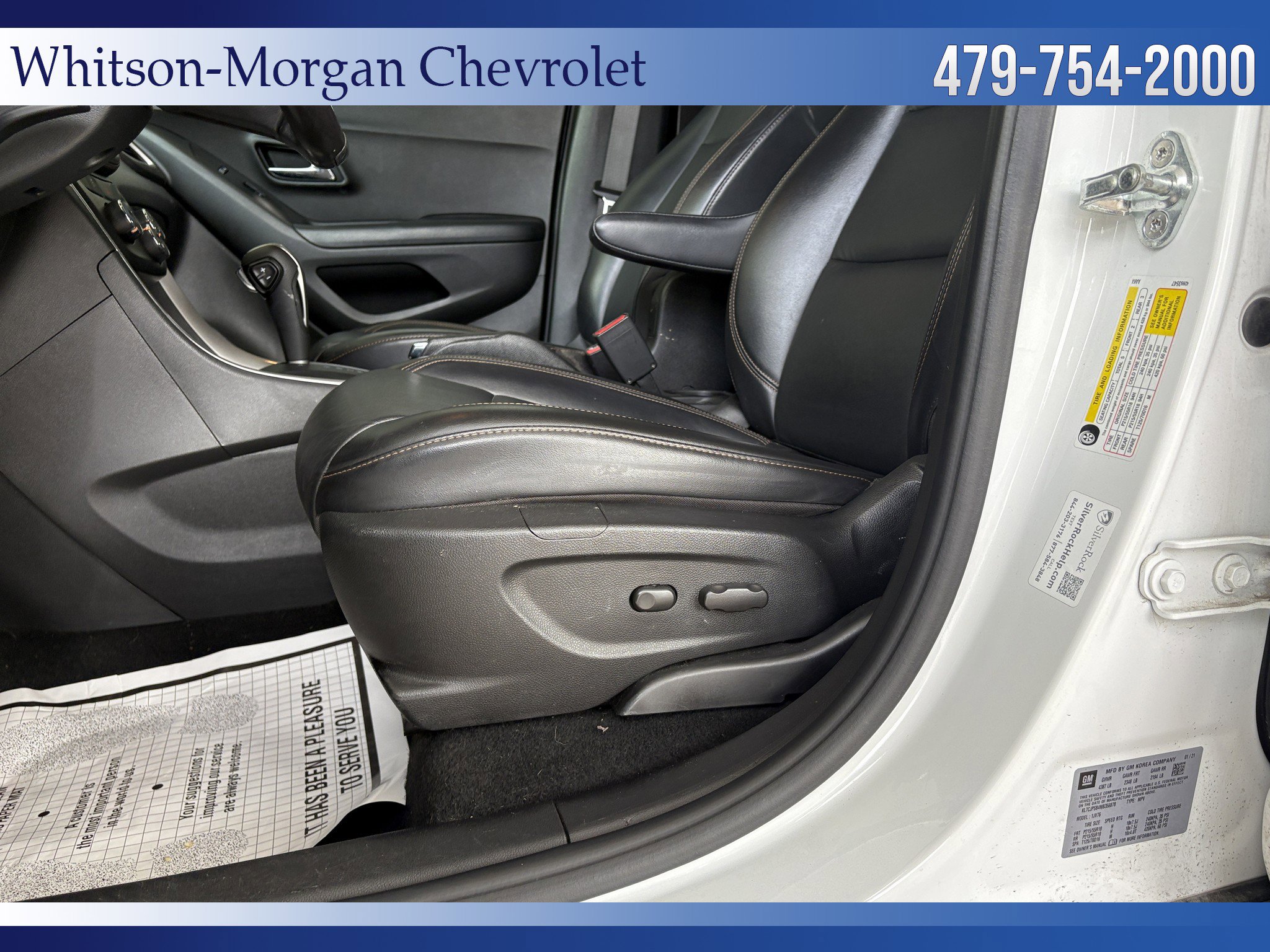 Used 2021 Chevrolet Trax LT w/ Premium Seat Package AWD/4WD image 13