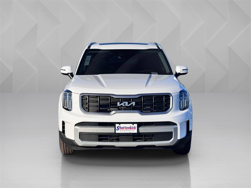 New 2025 Kia Telluride S image 2