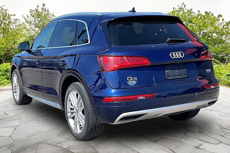 Used 2018 Audi Q5 2.0T Premium Plus w/ Premium Plus Package AWD/4WD image 4