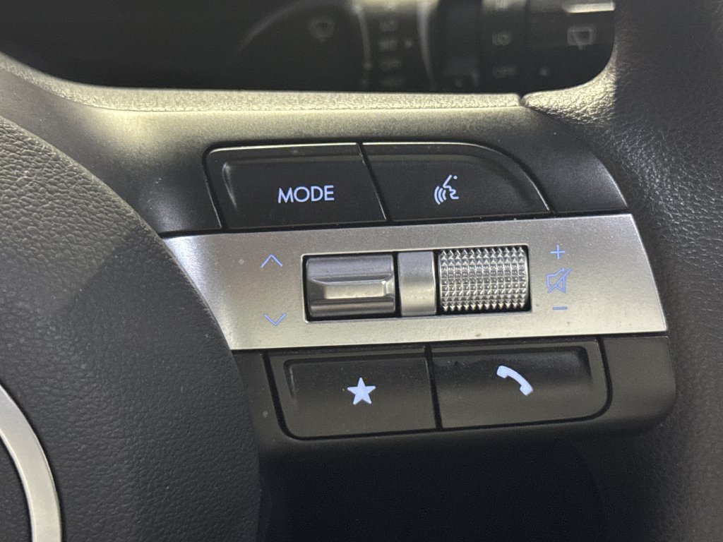 Used 2025 Hyundai Tucson SEL FWD image 25