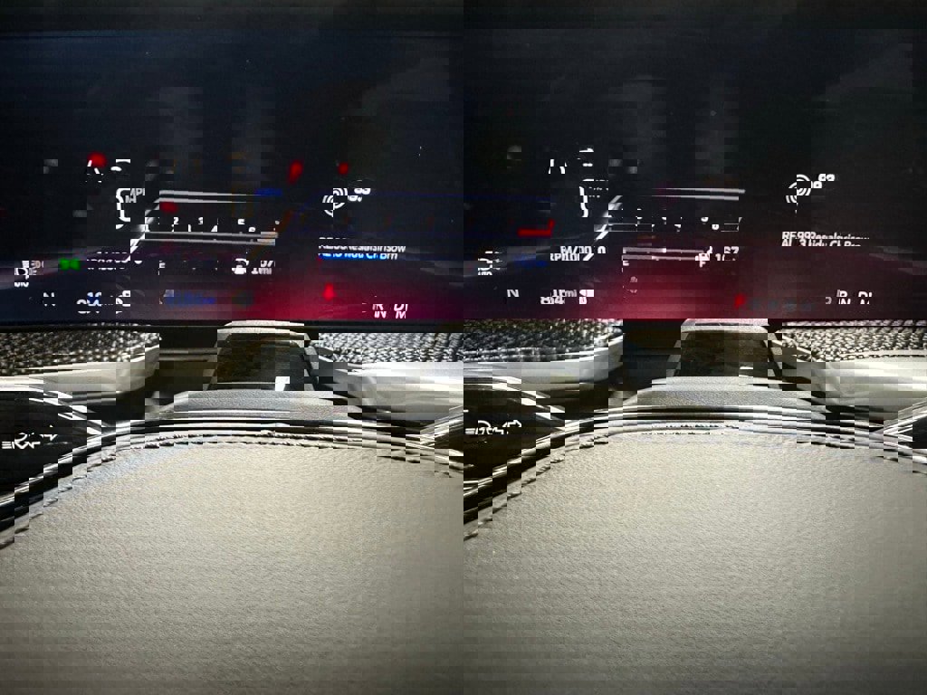 Used 2025 Cadillac Escalade V image 25