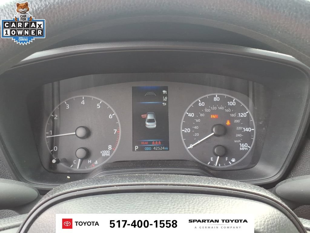 Used 2025 Toyota Corolla LE FWD image 19