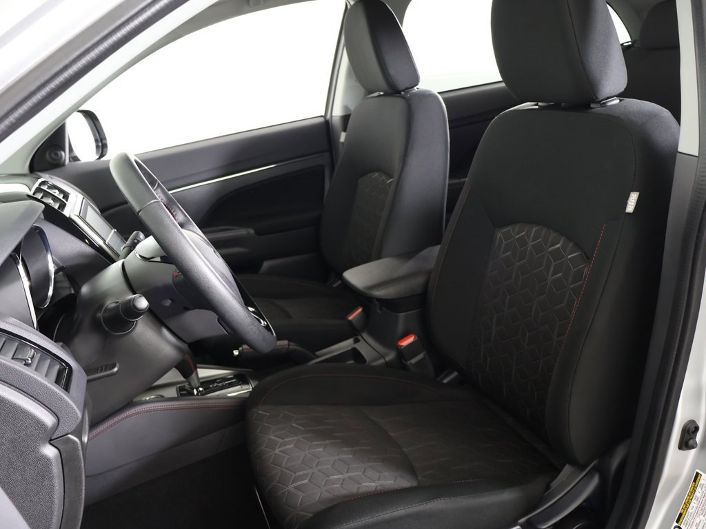 Used 2024 Mitsubishi Outlander Sport LE image 27