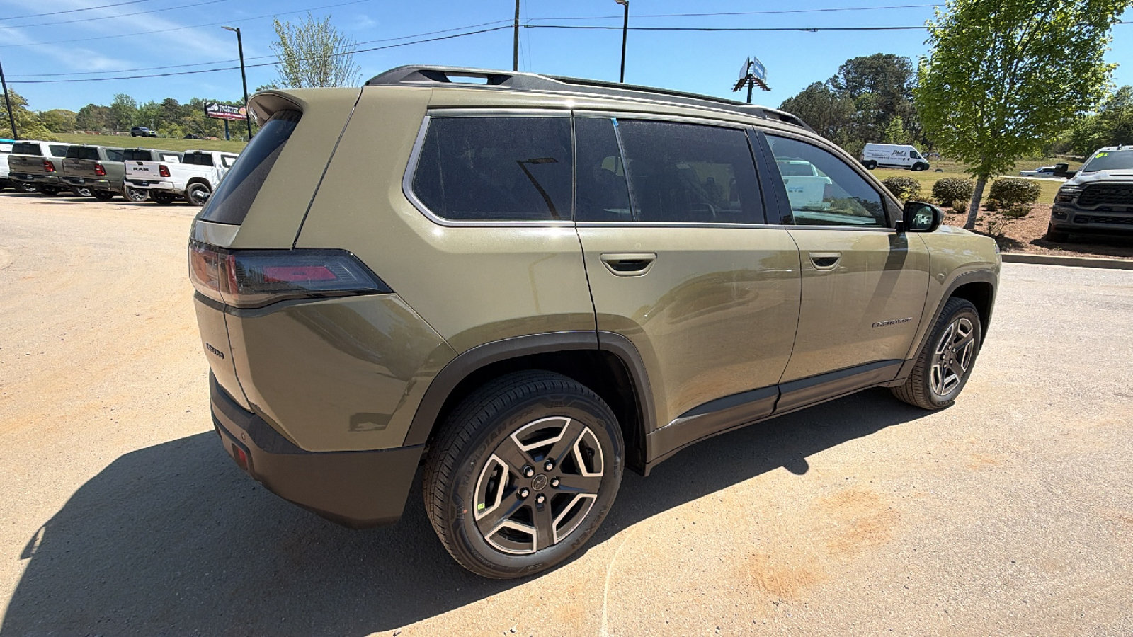 New 2026 Jeep Cherokee Laredo AWD/4WD image 8