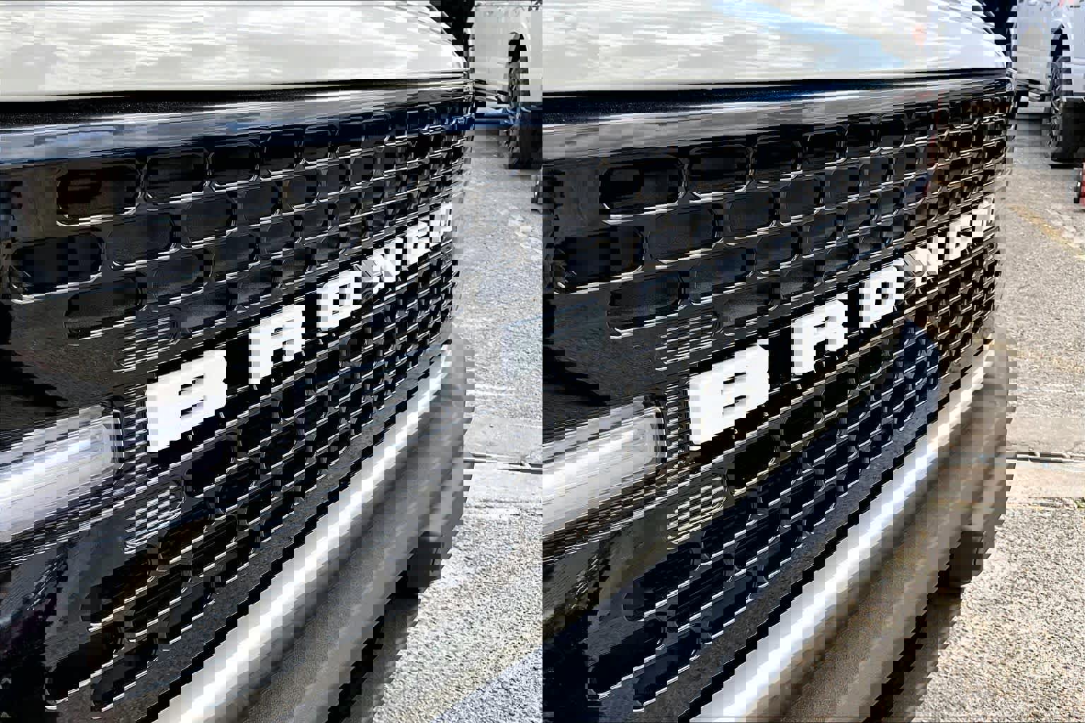 Used 2025 Ford Bronco Outer Banks image 29