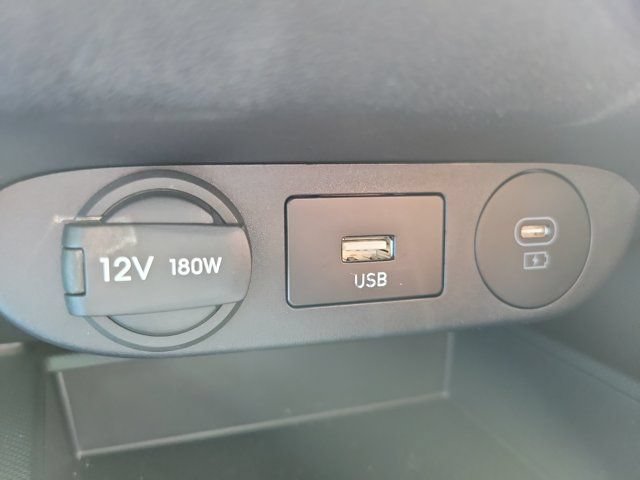 Certified 2026 Hyundai Elantra SE w/ Cargo Package FWD image 28