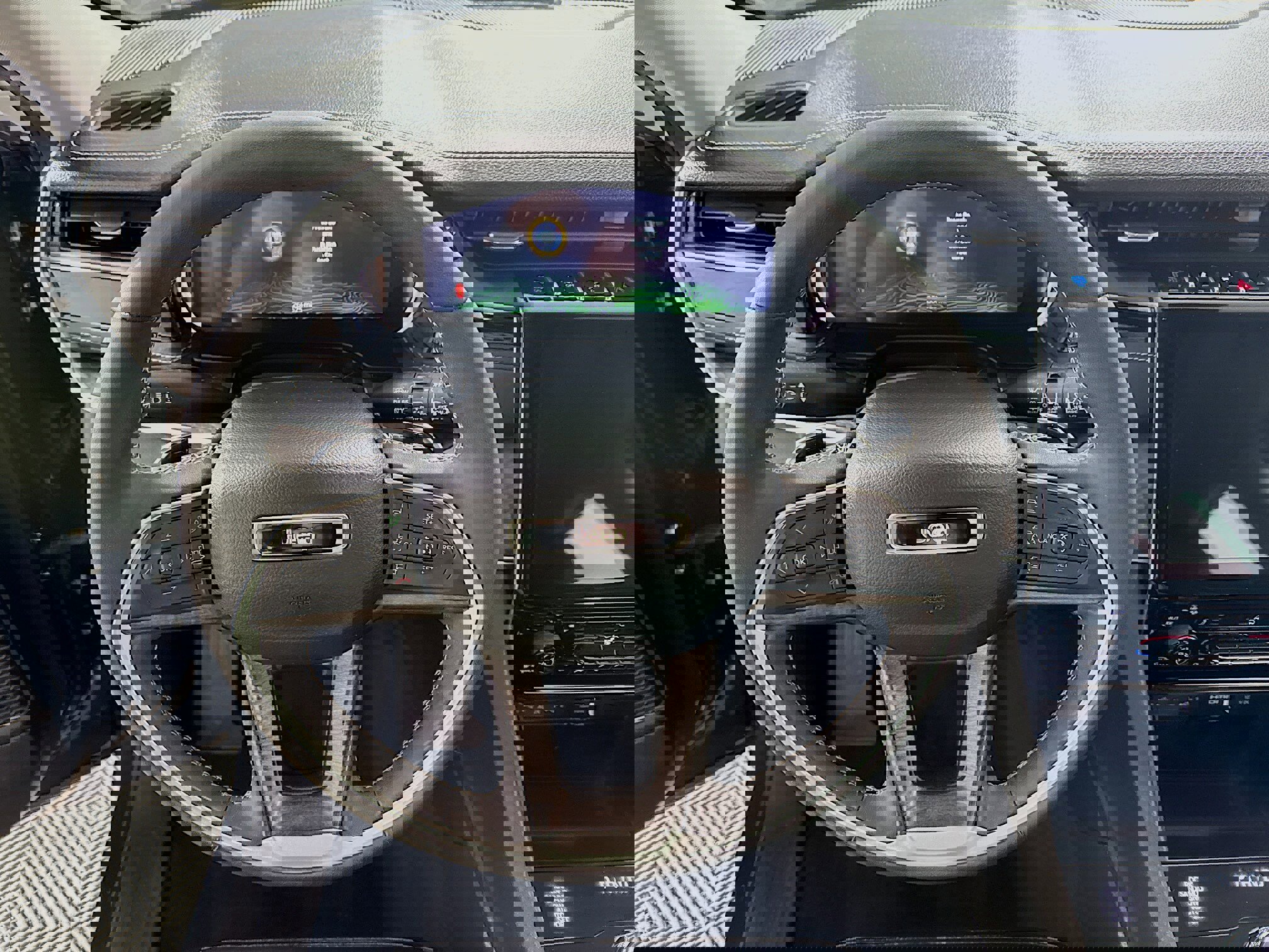 Used 2023 Jeep Grand Cherokee 4WD 4xe image 16