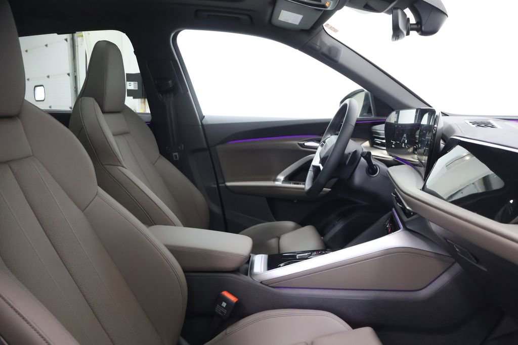 Used 2025 Audi Q5 Premium Plus w/ Premium Plus image 21