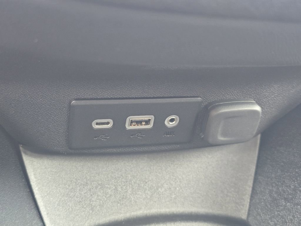 Used 2019 Chevrolet Malibu LS image 19