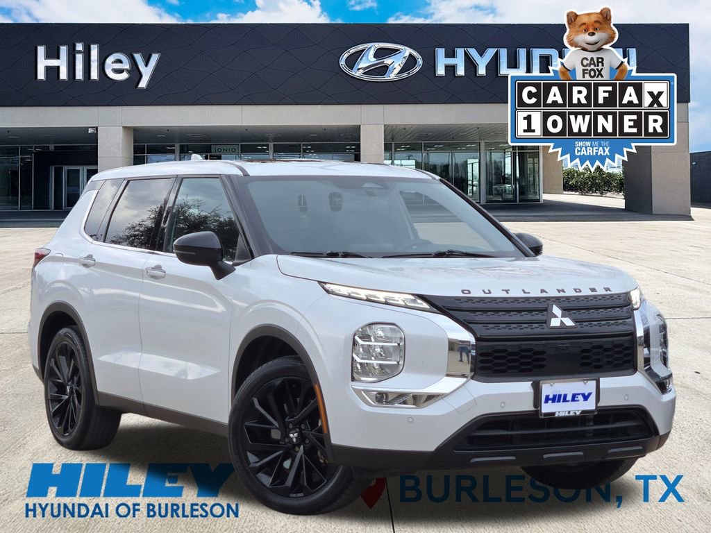 Used 2022 Mitsubishi Outlander SEL Black Edition image 1