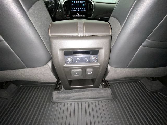Used 2019 Chevrolet Traverse Premier w/ Driver Confidence II Package FWD image 29