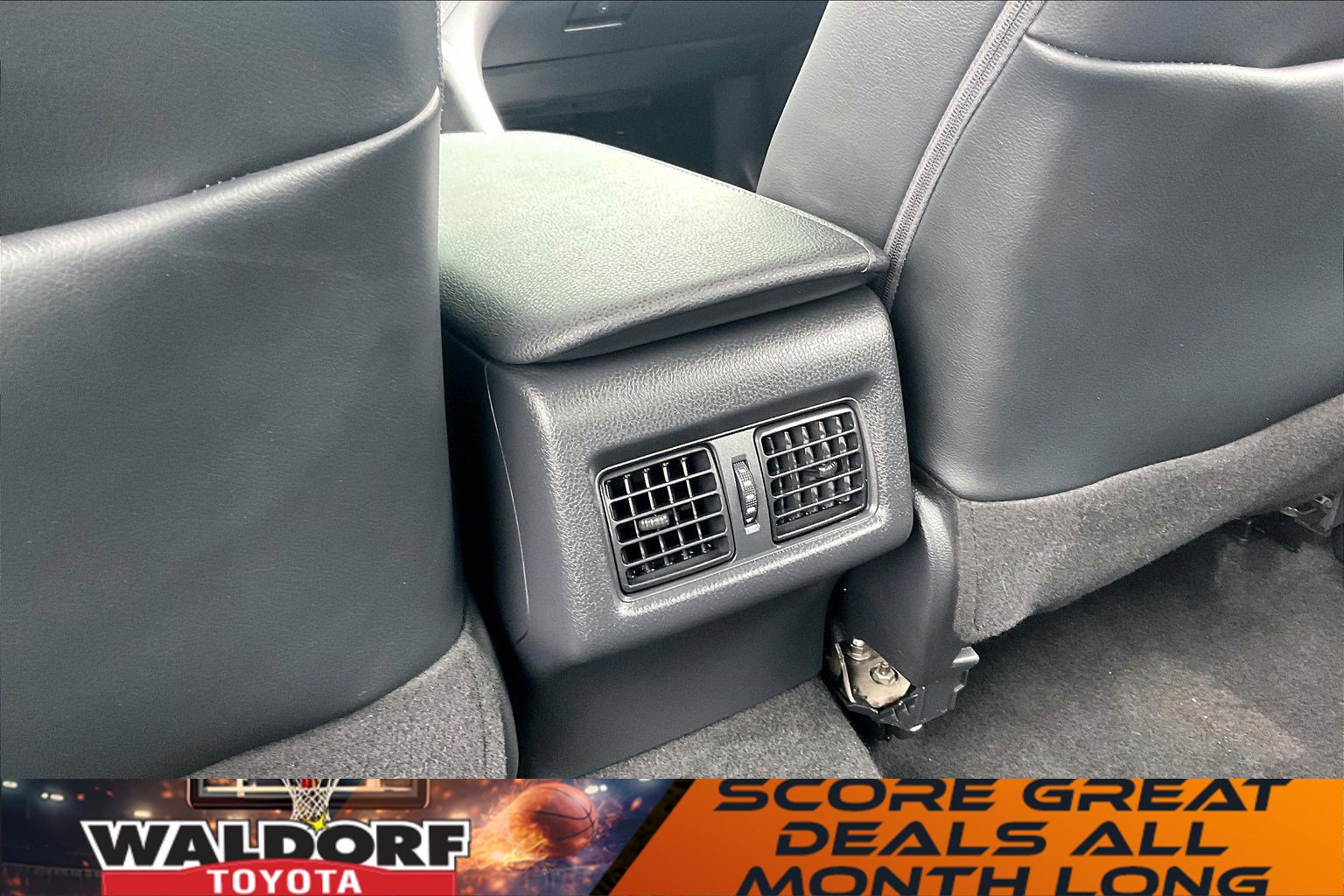 Used 2021 Toyota Camry XSE image 39