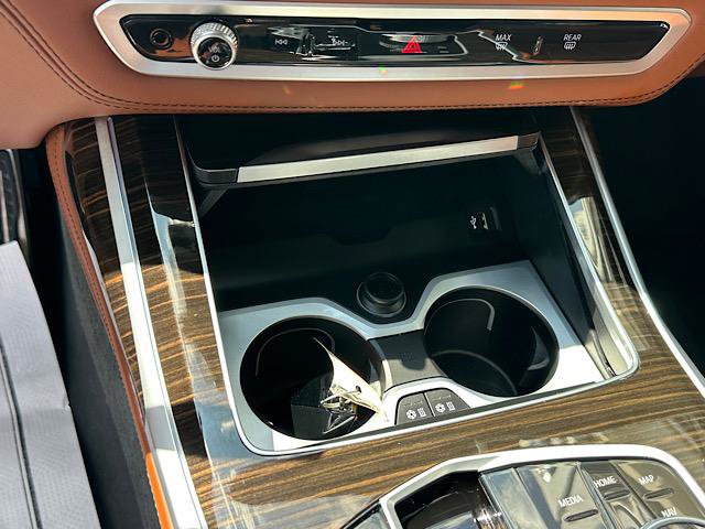 Used 2024 BMW X7 M60i w/ Executive Package AWD/4WD image 29