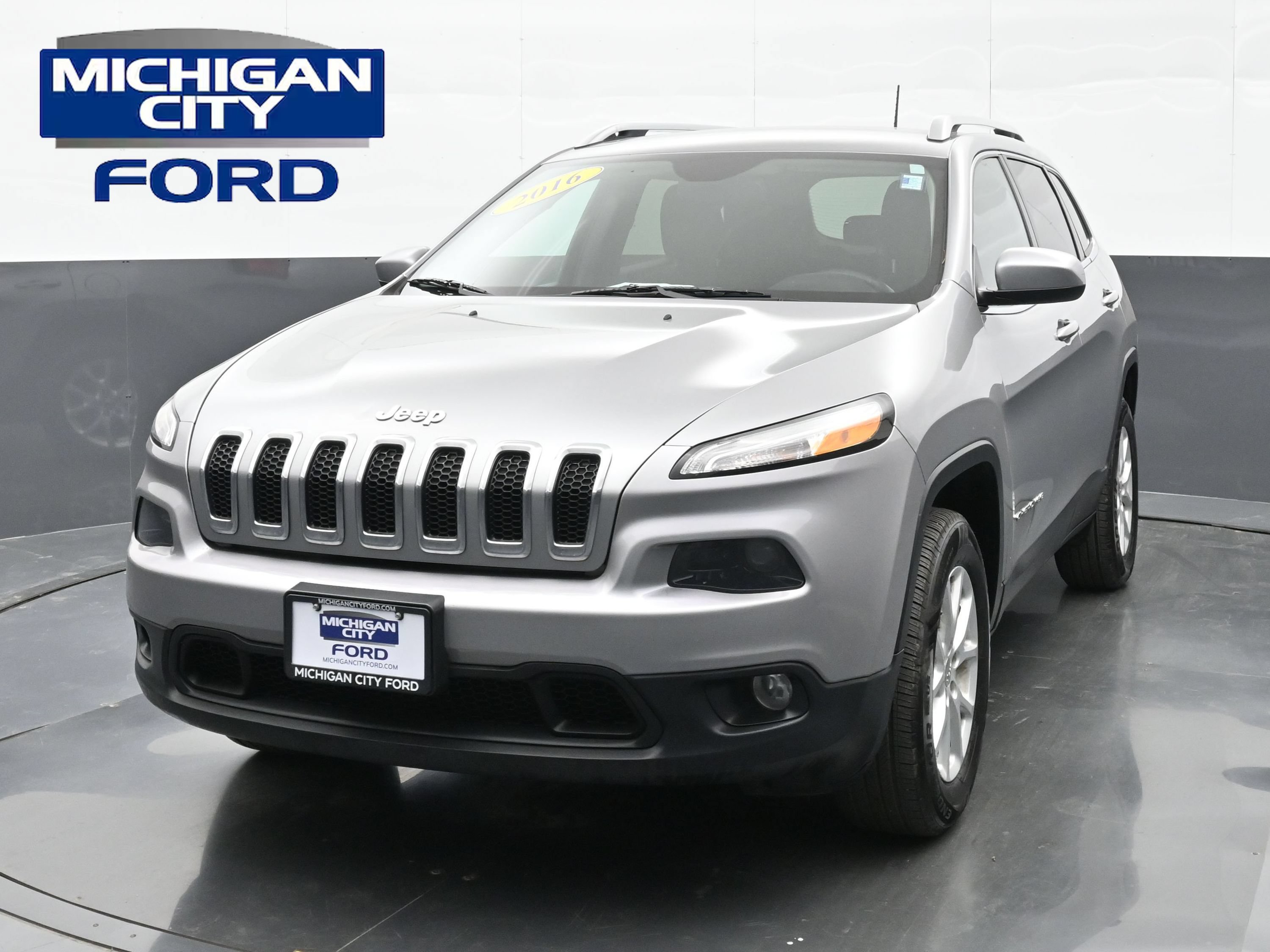 Used 2016 Jeep Cherokee Latitude