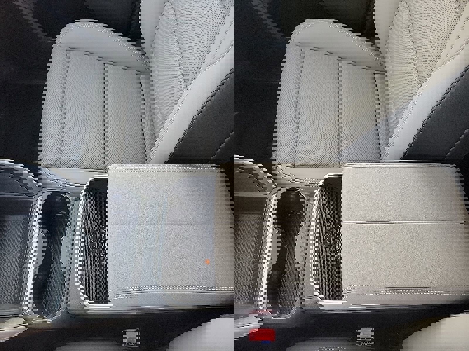 New 2026 GMC Terrain Elevation w/ Elevation Premium Package image 30