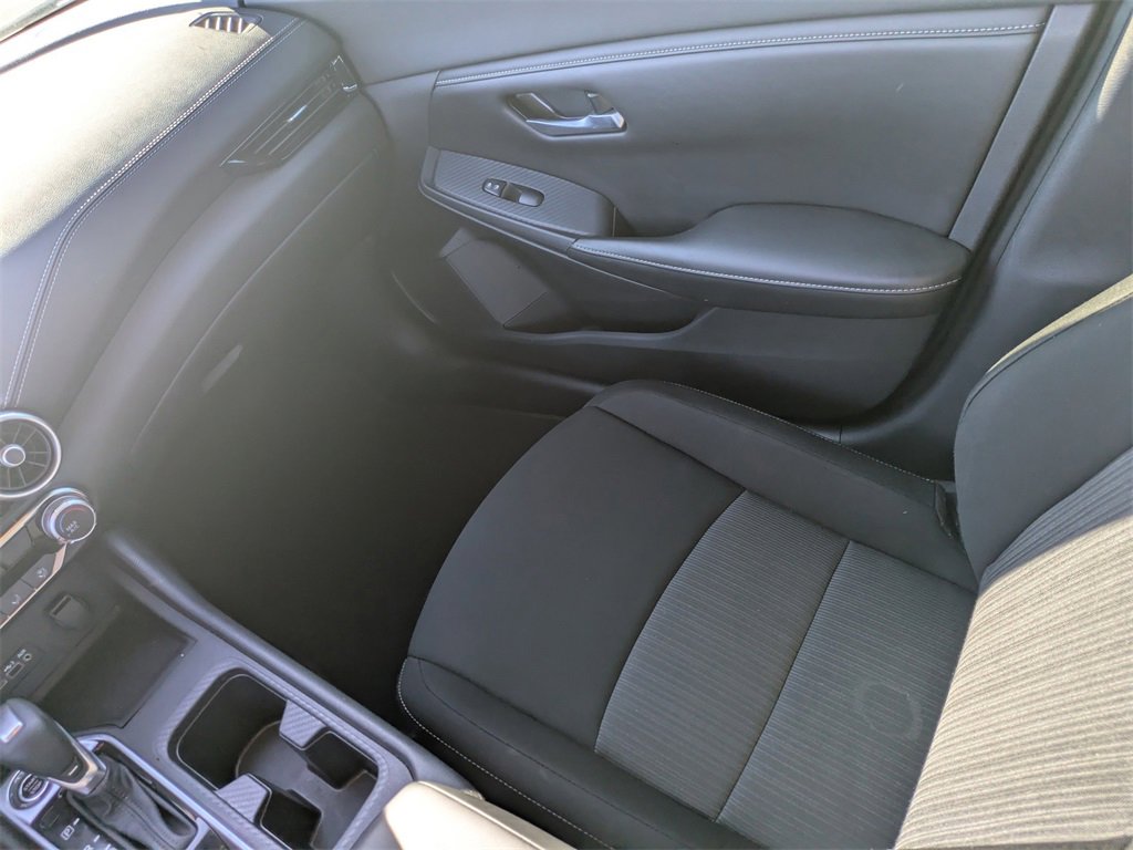 Used 2023 Nissan Sentra SV image 16