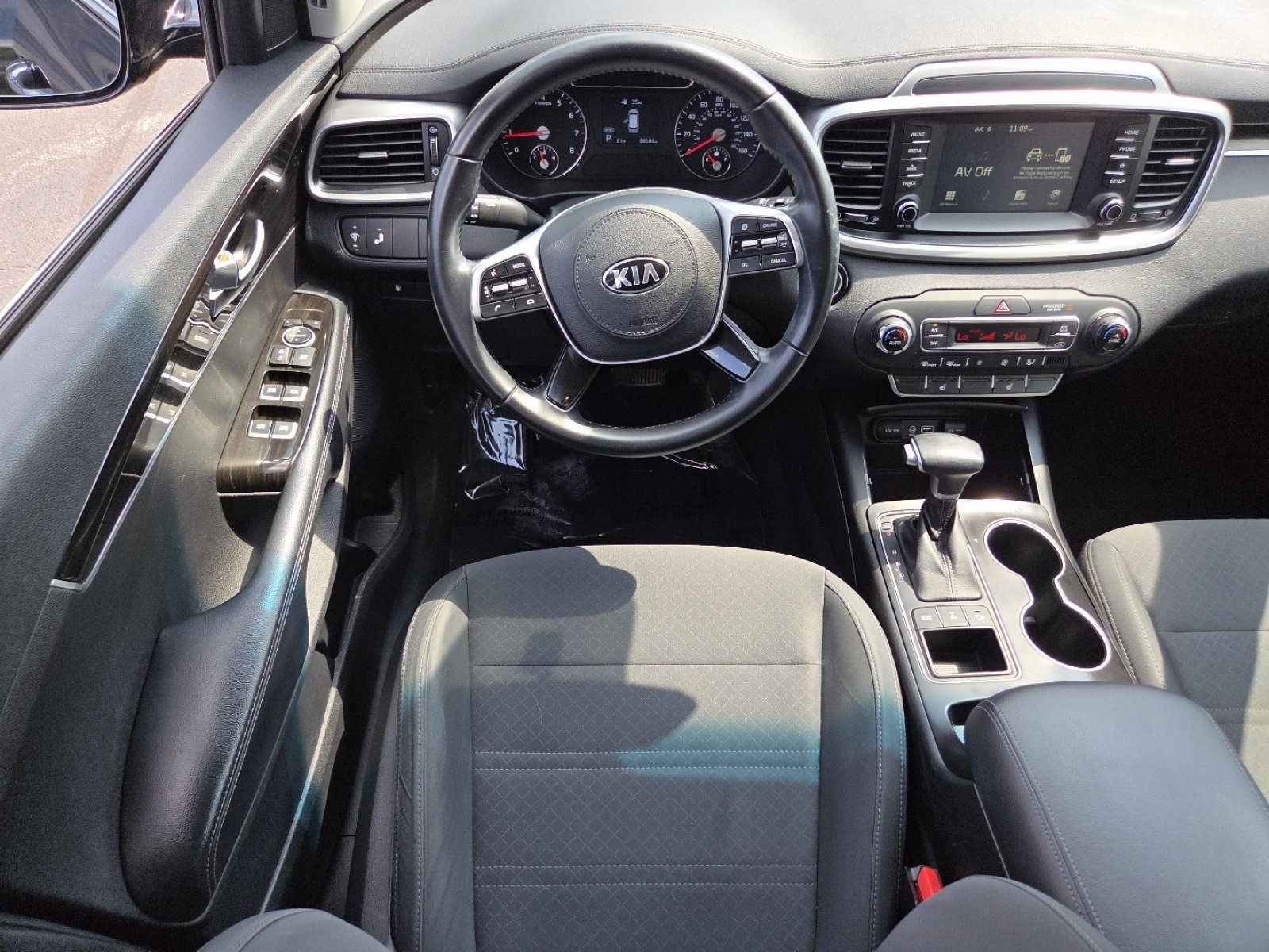 Used 2020 Kia Sorento S AWD/4WD image 28