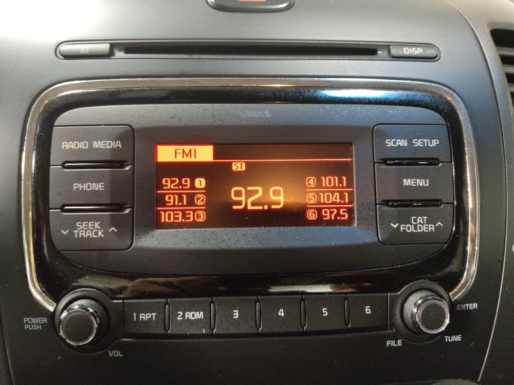 Used 2017 Kia Forte LX FWD image 25