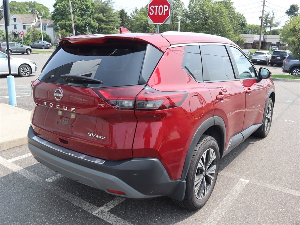 Certified 2022 Nissan Rogue SV w/ SV Premium Package image 6