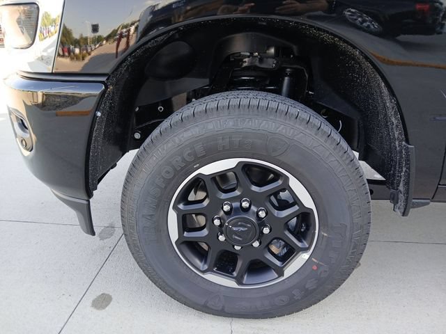 New 2025 RAM 2500 Laramie AWD/4WD image 36