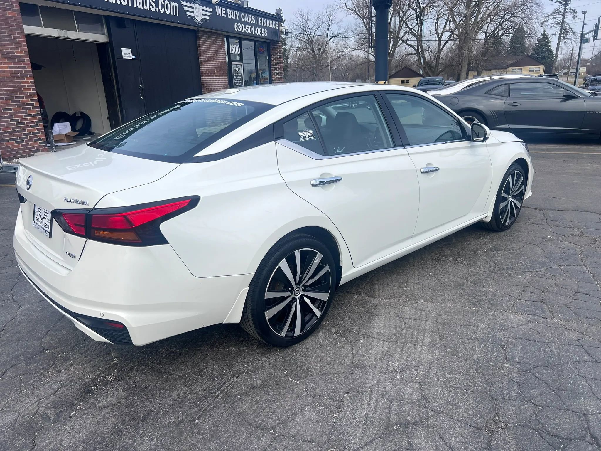 Used 2019 Nissan Altima 2.5 Platinum AWD/4WD image 5