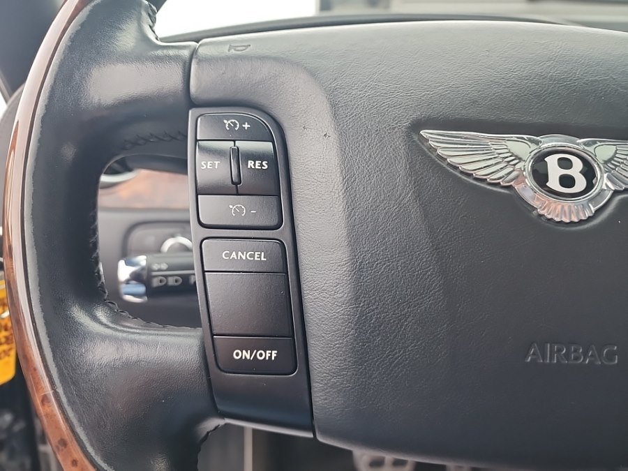 Used 2007 Bentley Flying Spur Flying Spur AWD/4WD image 27