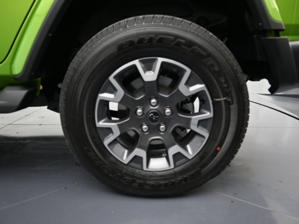 New 2026 Jeep Wrangler Unlimited Sahara AWD/4WD image 14