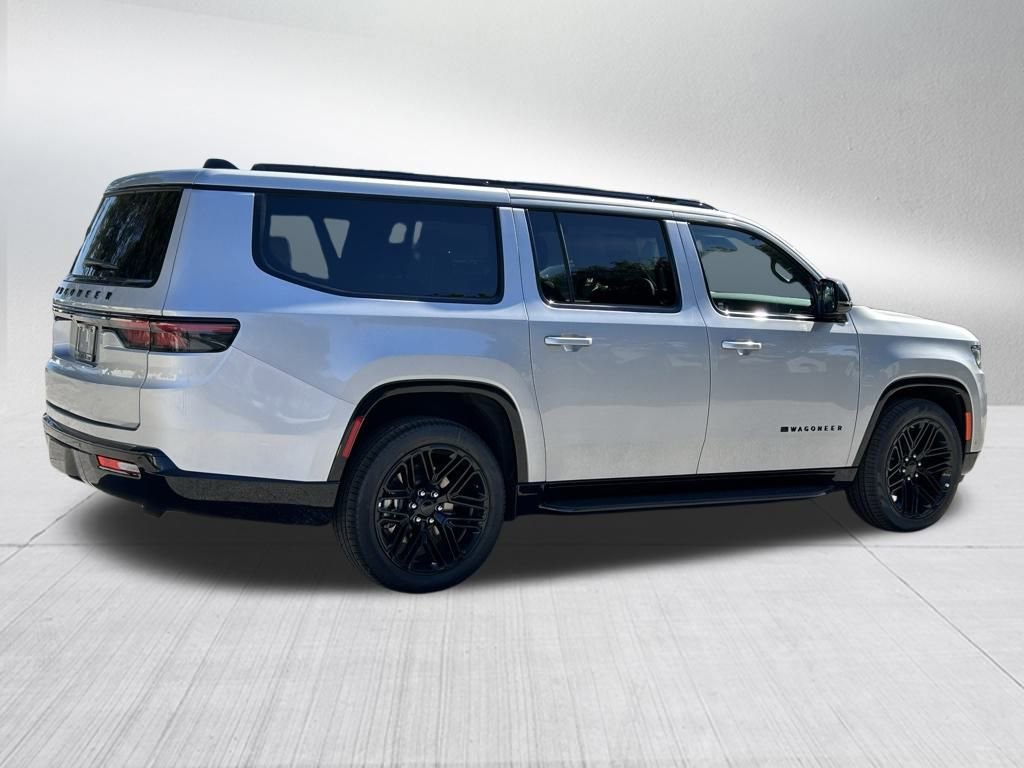 New 2025 Jeep Wagoneer L Series II w/ Premium Group I image 5