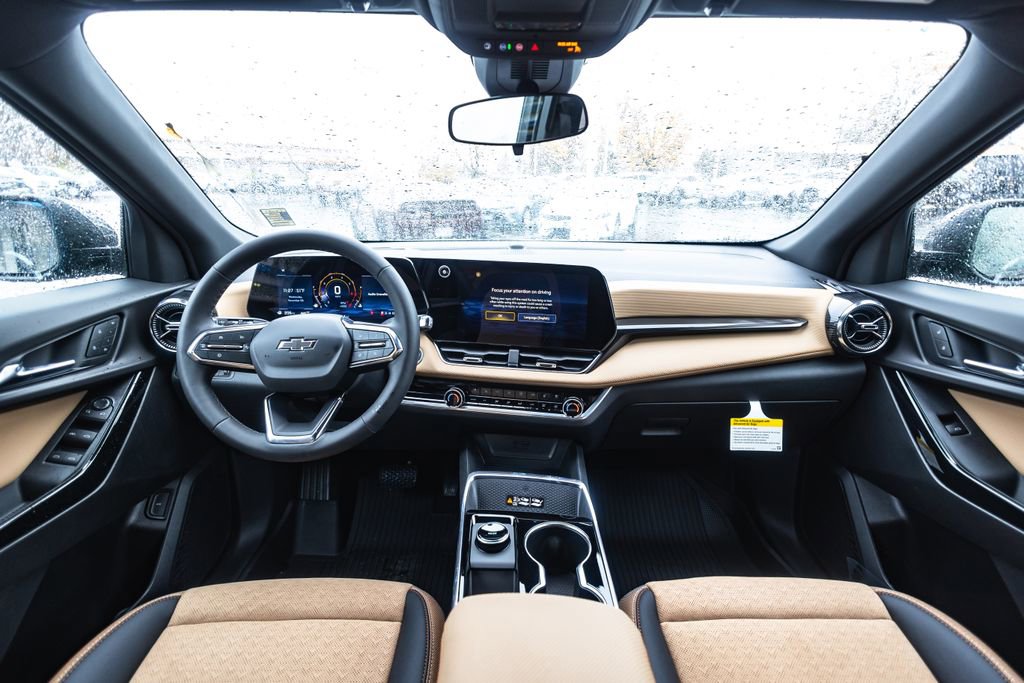 New 2026 Chevrolet Equinox ACTIV w/ Convenience Package III image 18