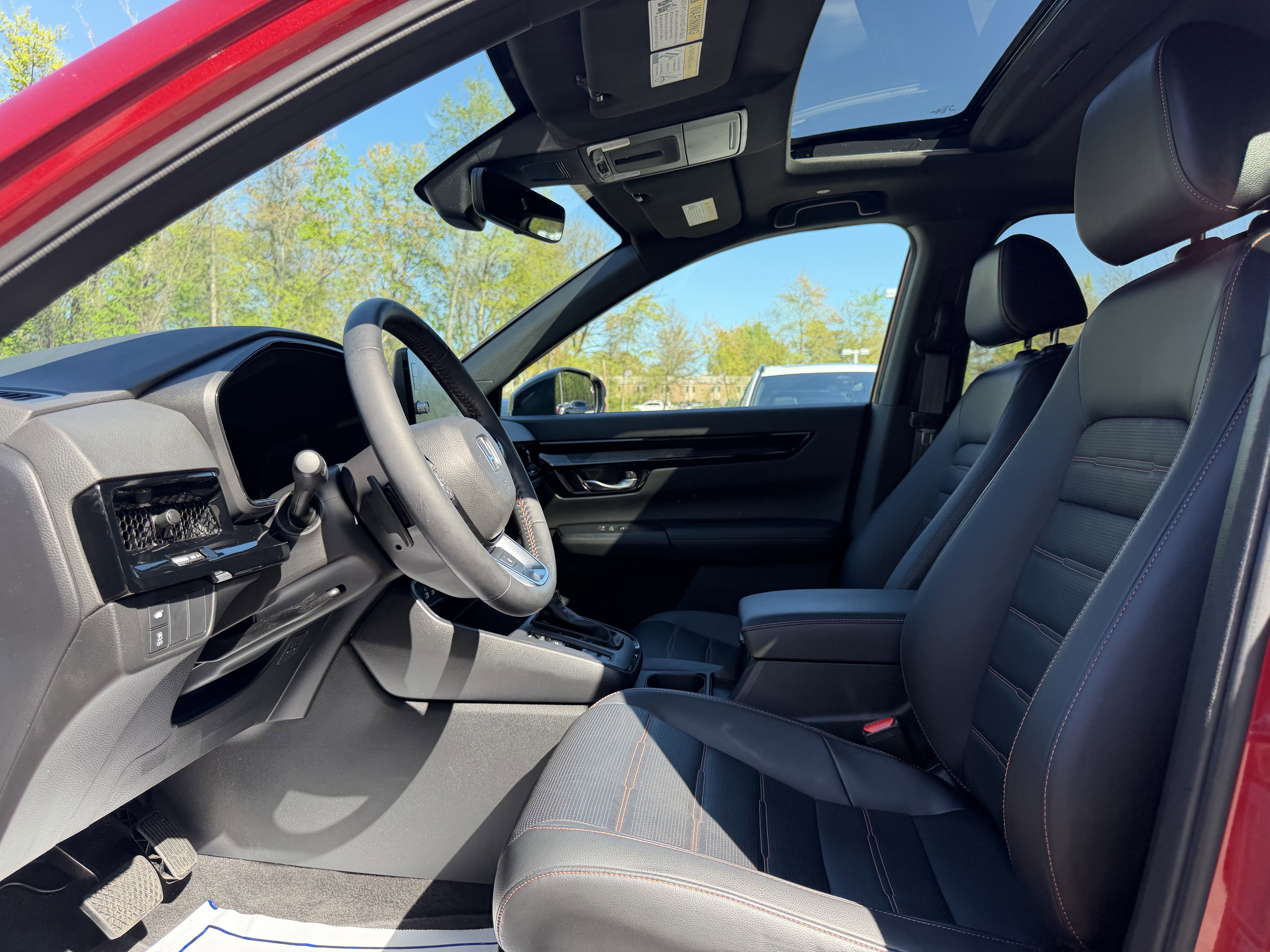 Used 2024 Honda CR-V Sport Touring image 12