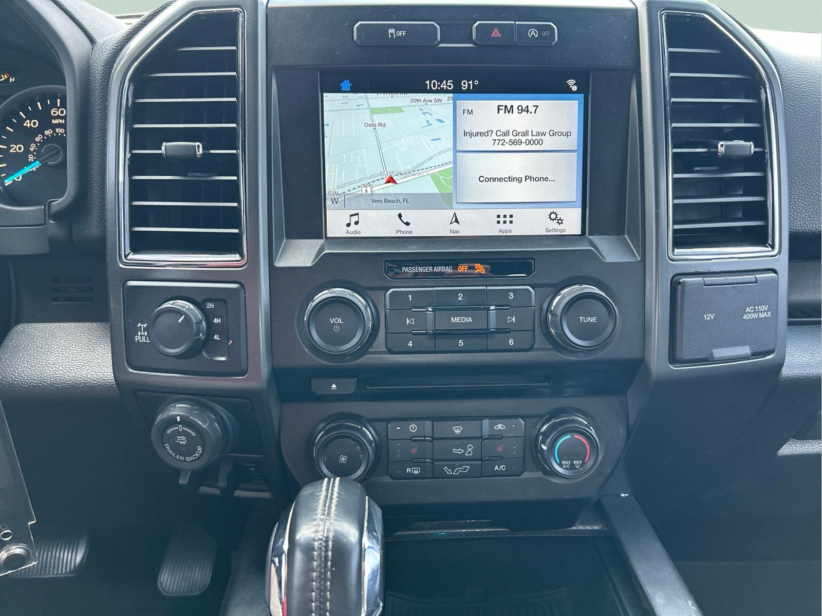 Used 2018 Ford F150 XLT w/ Equipment Group 302A Luxury AWD/4WD image 16