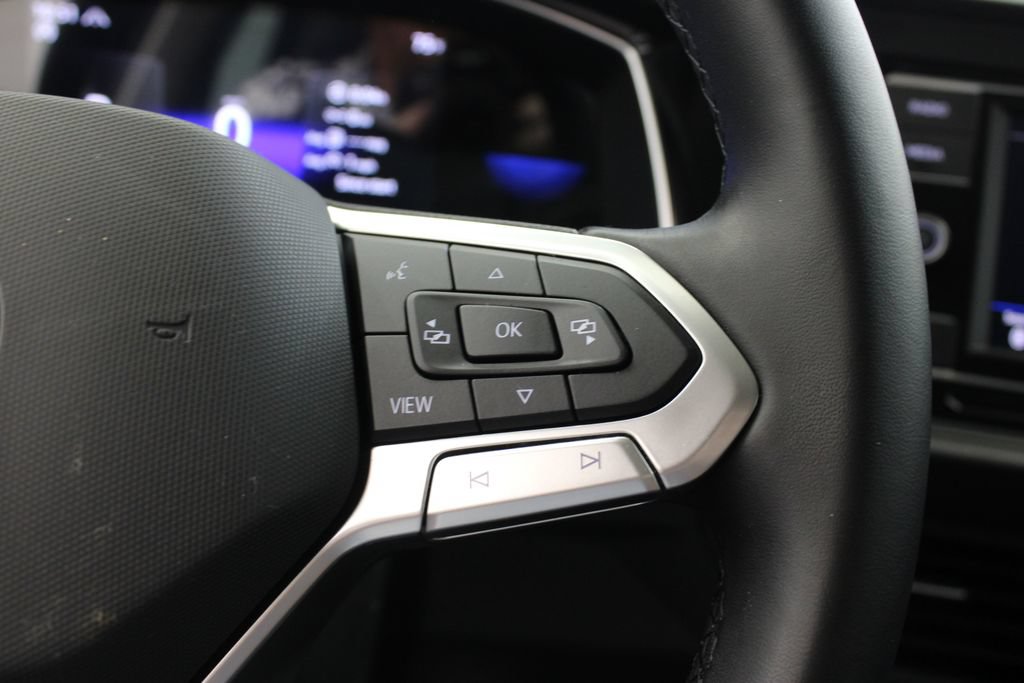 Certified 2023 Volkswagen Jetta SE FWD image 26