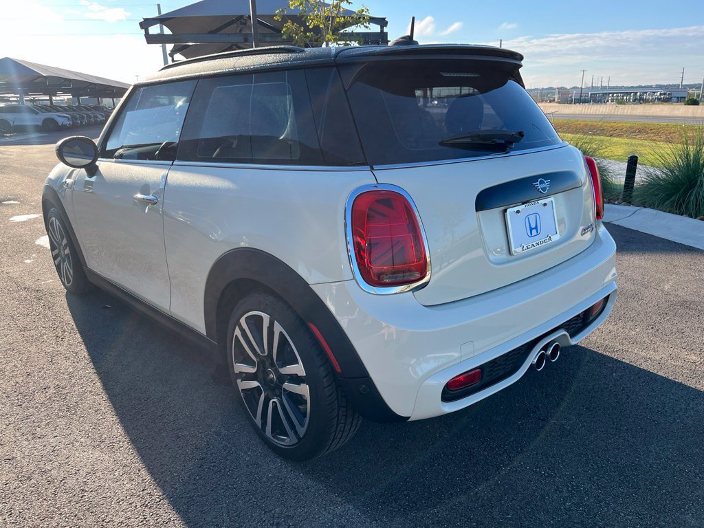 Used 2020 MINI Cooper S w/ Signature Upholstery Package FWD image 5