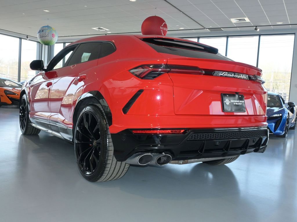 Used 2020 Lamborghini Urus AWD/4WD image 7